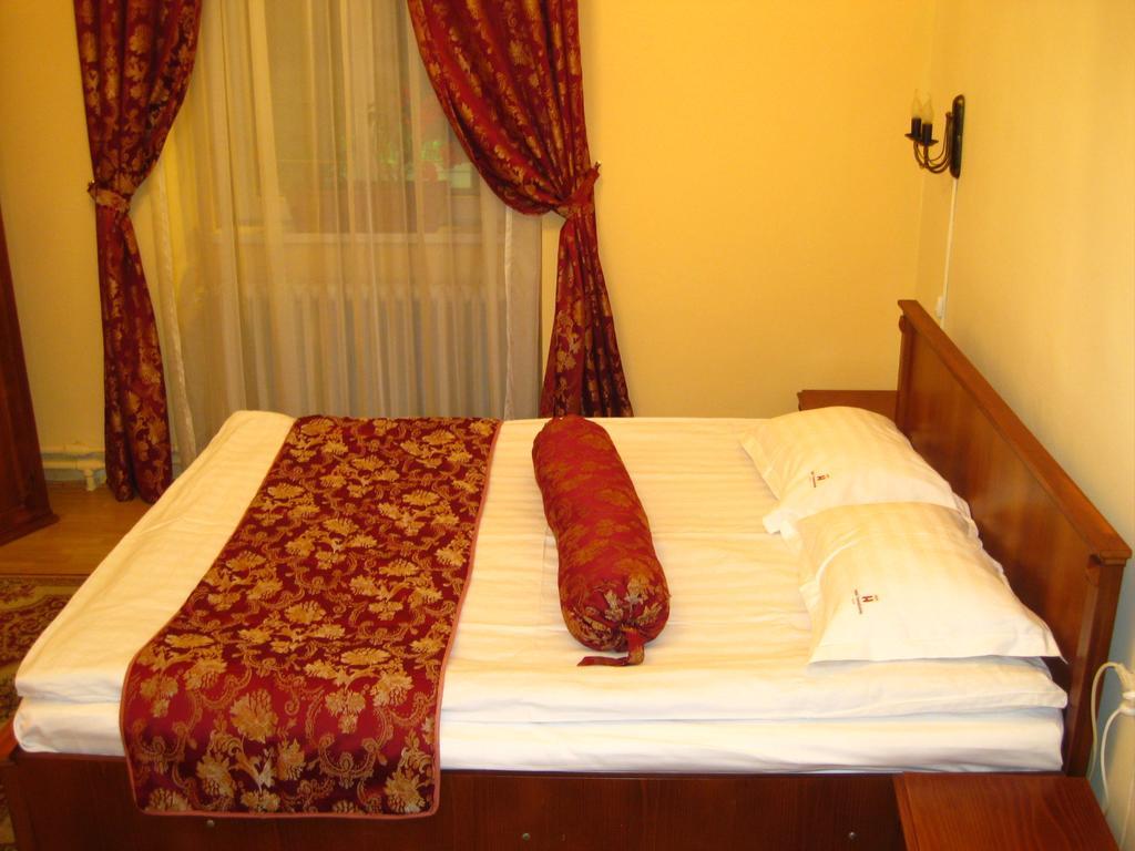 Hotel Transilvania Kluż-Napoka Pokój zdjęcie